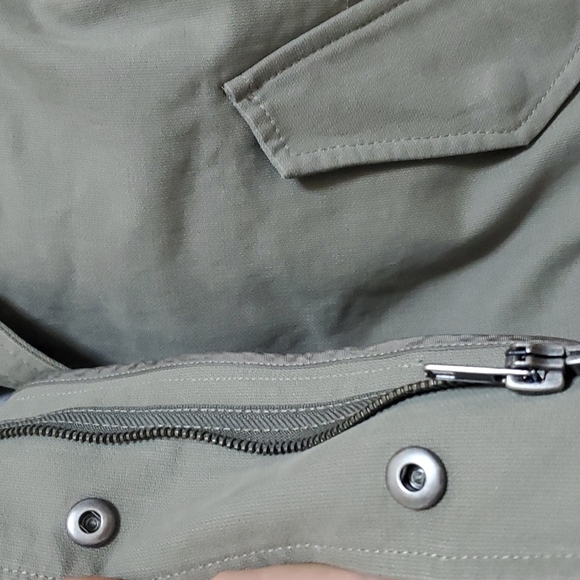 THEORY AILEENE OLIVE GREEN 3 IN ONE HOODIED JACKET SIZE M - Picture 14 of 16